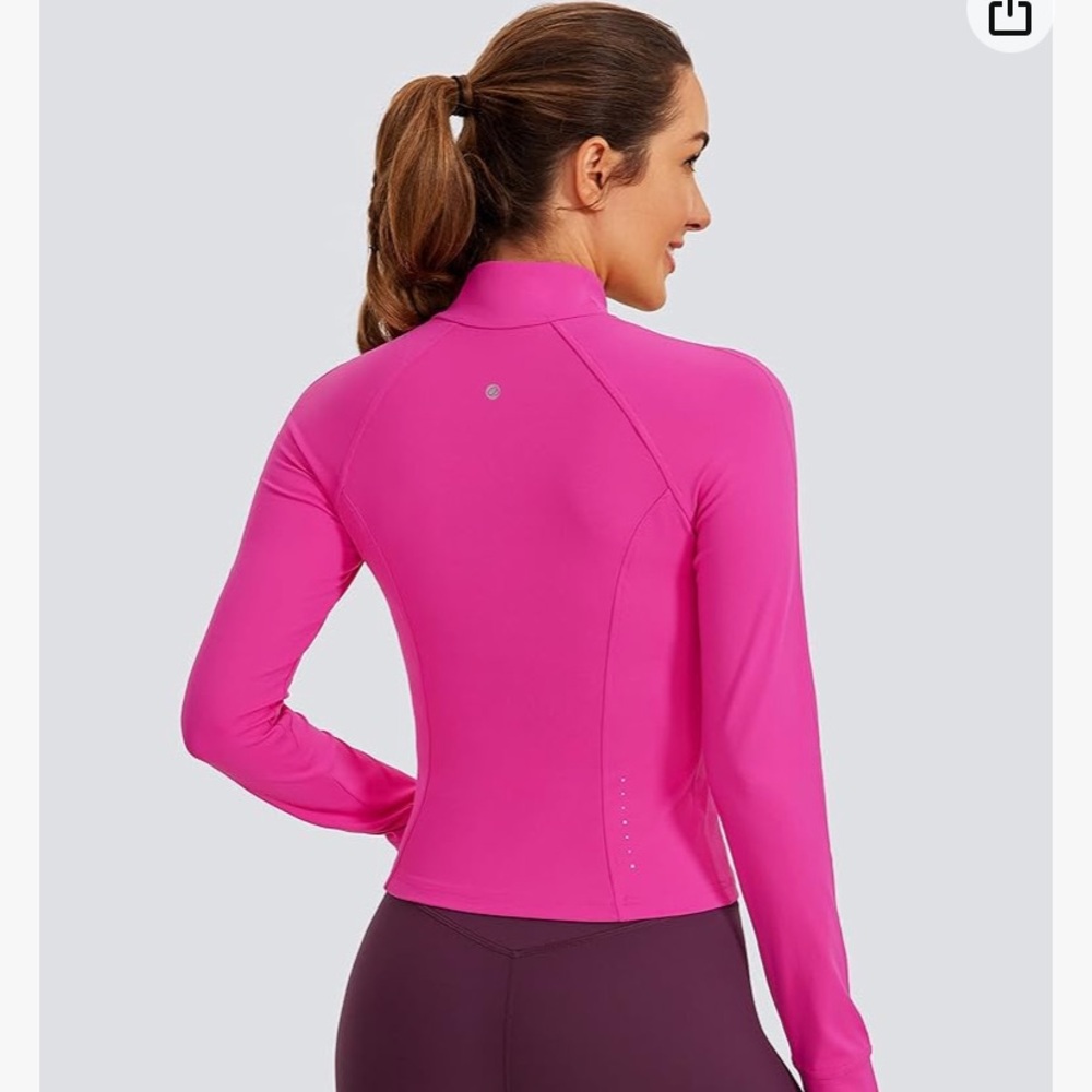 CRZ Yoga Butterluxe Wonen’s Cropped Slim Fit Jacket